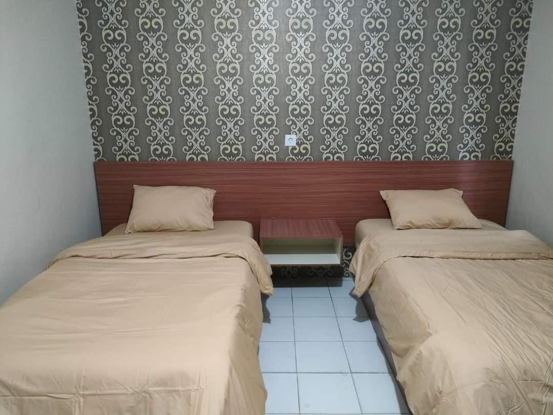 Wisma Aulia 88 Tembilahan Esterno foto